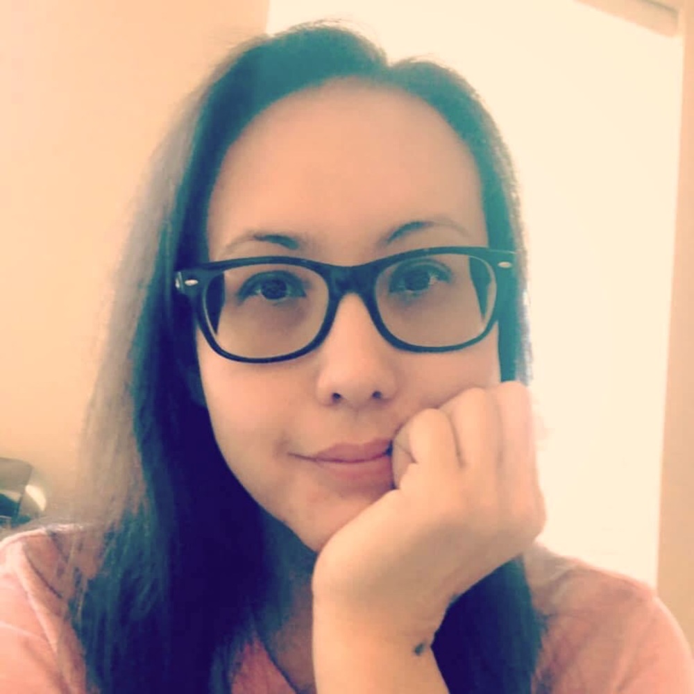 Meet your Posher, Claudine